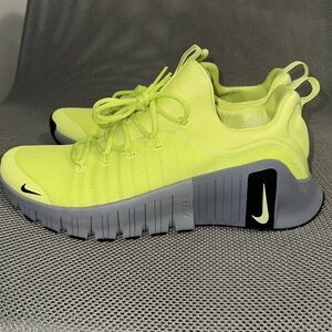 NIKE FREE METCON 6 NEW, size 12.5, very comfy, last one! FJ7127